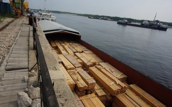 Лесосибирский комбинат возобновил судовые поставки пиломатериалов