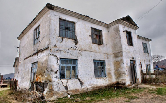 В Красноярске за 2019 год переселят жильцов пяти аварийных домов