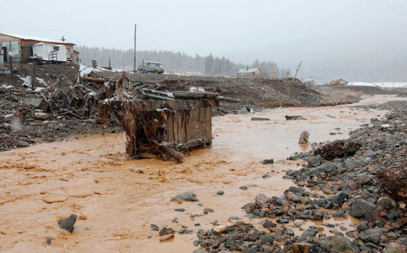 В результате разрушения дамбы на реке Сейбе погибли 15 человек