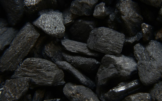В Красноярском крае бизнесменам запретили использовать уголь и дрова для отопления